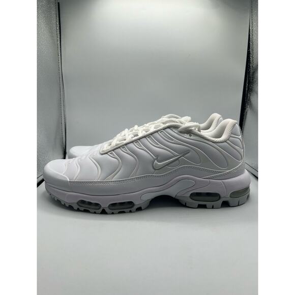 Nike Air Max Plus Golf “Triple White” size 10.5 men’s